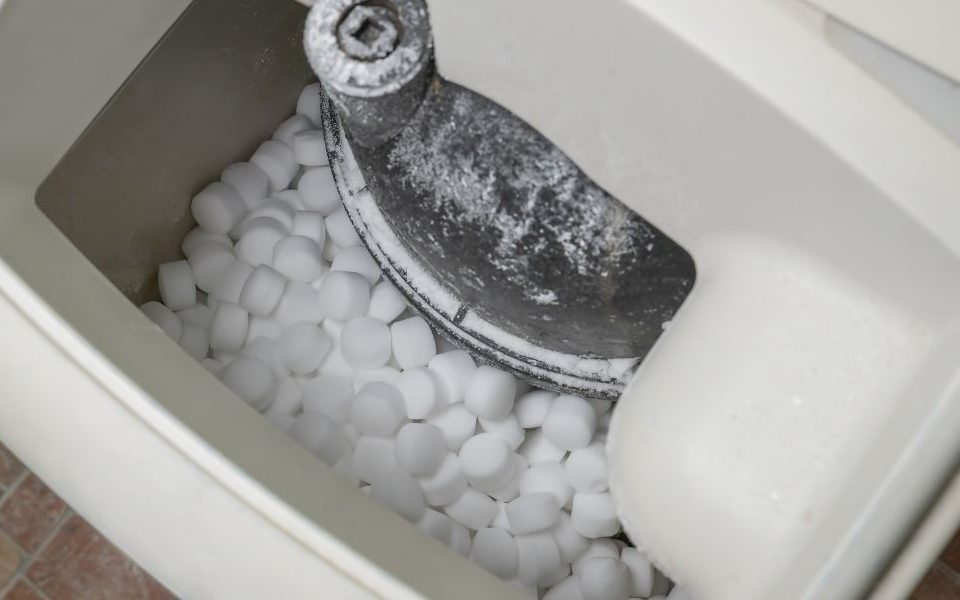 The Difference Between Water Softener and Water Conditioner